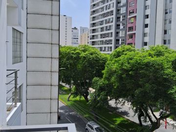 ALQUILO EXCLUSIVO DEPARTAMENTO EN MAGDALENA LIMITE CON SAN ISIDRO