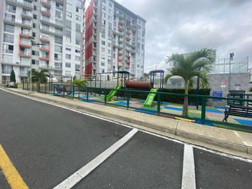 VENDO APARTAMENTO EN EL SECTOR DE LA PRADERA COD 8946598