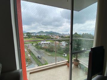 VENDO APARTAMENTO EN EL SECTOR DE LA PRADERA COD 8946598