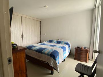 VENDO APARTAMENTO EN EL SECTOR DE LA PRADERA COD 8946598