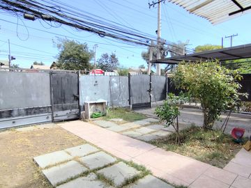 Estupenda casa Las Acacias, San Bernardo
