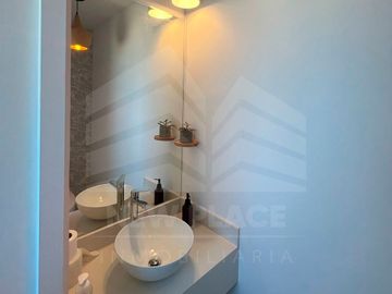 VENTA DE DEPARTAMENTO DE ESTRENO FRENTE AL MAR