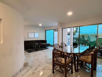 CASA NUEVA EN TULIPANES, CUERNAVACA.