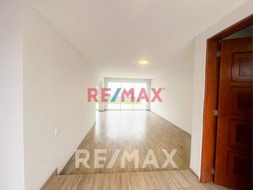Alquiler De Casa Para Oficina Zona Comercial