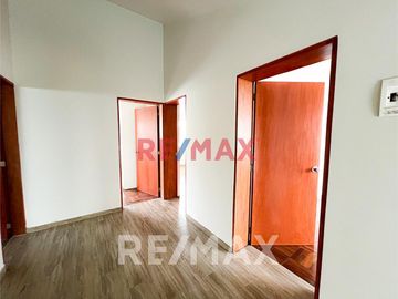 Alquiler De Casa Para Oficina Zona Comercial