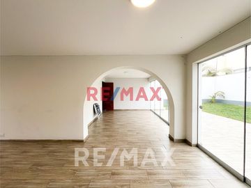Alquiler De Casa Para Oficina Zona Comercial