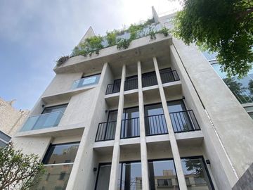 Loft Grande de Diseño Industrial con Mucha Luz Natural, Alquiler en Miraflores