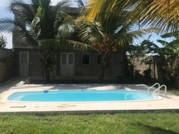 En Venta Casa de Playa, ubicada en Punta Canoa, zona norte de Cartagena, a 900 metros de la playa