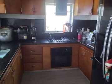 En Venta Casa de Playa, ubicada en Punta Canoa, zona norte de Cartagena, a 900 metros de la playa