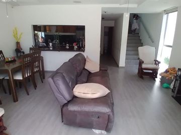 En Venta Casa de Playa, ubicada en Punta Canoa, zona norte de Cartagena, a 900 metros de la playa