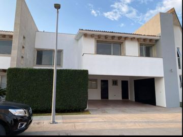 MIRAVALLE casa en vanta