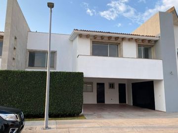 MIRAVALLE casa en vanta