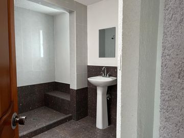CASA EN VENTA 3 RECAMARAS EN LOMAS DE BELLAVISTA, ESTADO DE MEXICO