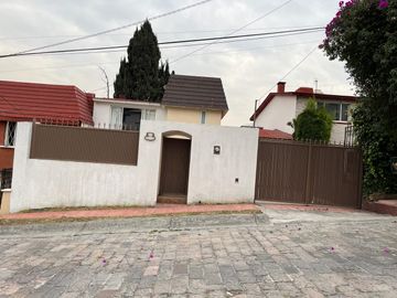 CASA EN VENTA 3 RECAMARAS EN LOMAS DE BELLAVISTA, ESTADO DE MEXICO