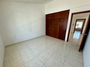 CASA EN VENTA EN NUEVA GALICIA, COTO VALENCIA