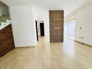 Se Vende Casa en El Manantial, Corregidora Querétaro