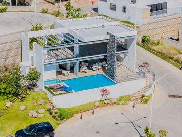 Casas de 3 recámaras en venta dentro de coto en Zimaltá
