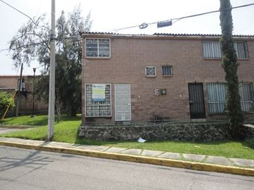 Casita Geo en Condominio