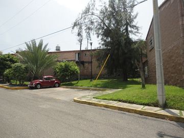 Casita Geo en Condominio