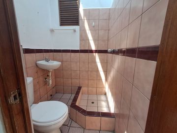 Alquiler de Oficina Súper Ubicada de 33 m2 en San Borja