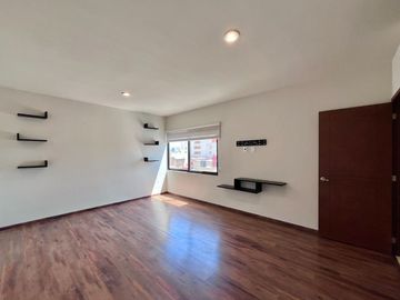 Departamento en venta en colonia Las Águilas