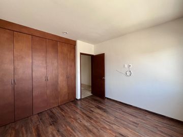 Departamento en venta en colonia Las Águilas