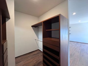 Departamento en venta en colonia Las Águilas