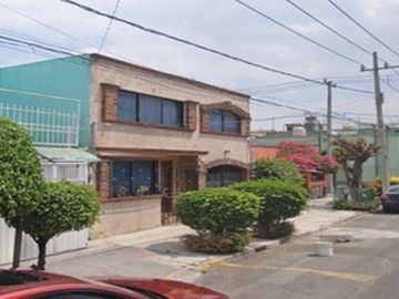 REMATO CASA EN AZCAPOTZALCO, FRAMBUEZA 107, NUEVA SANTA MARÍA.