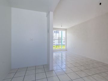 Casa con alberca de dos recamaras en Emiliano Zapata