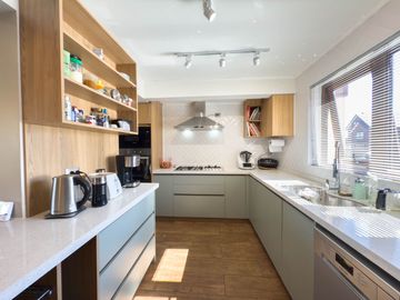Casa en condominio, Los Piñones · Venta UF 8.500