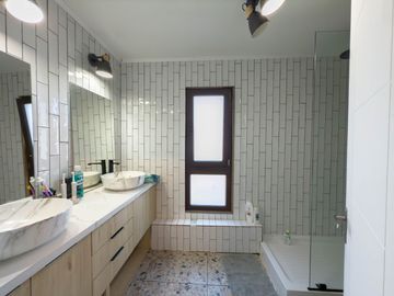 Casa en condominio, Los Piñones · Venta UF 8.500