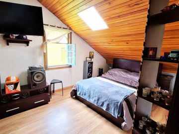 CASA EN VENTA, VIVE O EMPRENDE EN PAUTE.