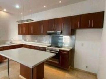 VENDO CASA EN COL VILLAS DEL MESON JURIQUILLA QUERETARO