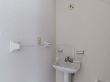 Casa al sur de Cuernavaca con 2 recamaras y seguridad