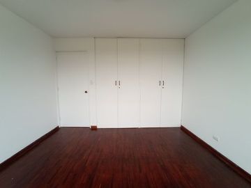 Estupendo Dpto. en Vente Frente al Mar en Miraflores 3 Dorm. A.C. 160 $440,000