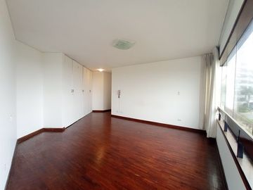 Estupendo Dpto. en Vente Frente al Mar en Miraflores 3 Dorm. A.C. 160 $440,000