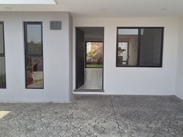 CASA EN VENTA TU MEJOR OPCION PARA TU FAMILIA, EN SAN FRANCISCO ACATEPEC, SAN ANDRES CHOULA.