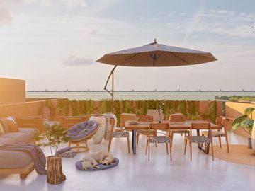 PENTHOUSE CON VISTA AL MAR EN EL CENTRO DE PLAYA DEL CARMEN.