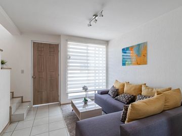 Casa en venta  con 3 Recámaras en Zona Tranquila cerca de Cuernavaca