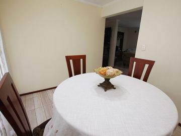 Se Vende Cómoda Casa Pareada de 2 pisos en Maipú