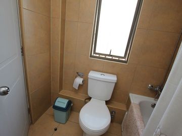 Se Vende Cómoda Casa Pareada de 2 pisos en Maipú