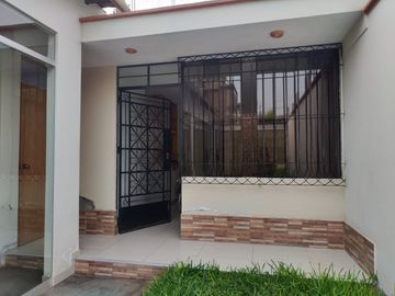 Venta de Casa en Urb. Las Terrazas de Carapongo - Lurigancho Chosica
