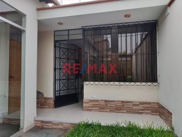Venta de Casa en Urb. Las Terrazas de Carapongo - Lurigancho Chosica