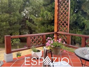 CASA DE LUJO  EN VENTA SECTOR SAN JUAN DE CUMBAYA