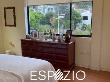 CASA DE LUJO  EN VENTA SECTOR SAN JUAN DE CUMBAYA