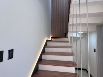 CASA VIP EN VENTA, Sector Ricaurte Sudamericano C1470