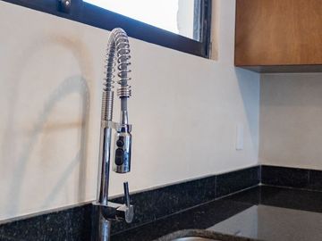 CASA EN CHOLUL, ENTREGA INMEDIATA, EN PRIVADA PLENUM RESIDENCIAL.