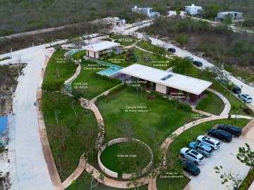 CASA EN CHOLUL, ENTREGA INMEDIATA, EN PRIVADA PLENUM RESIDENCIAL.