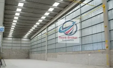 LERMA, MAGNÍFICA NAVES DE 1,212 M2  Y 2 DE 2,200 M2 DENTRO DE PARQUE CON SEGURIDAD 24/7 ANDENES ALTURA 10 M