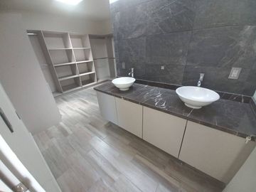 CASA EN VENTA EN ARROYO HONDO, CORREGIDORA - Recámara en PB